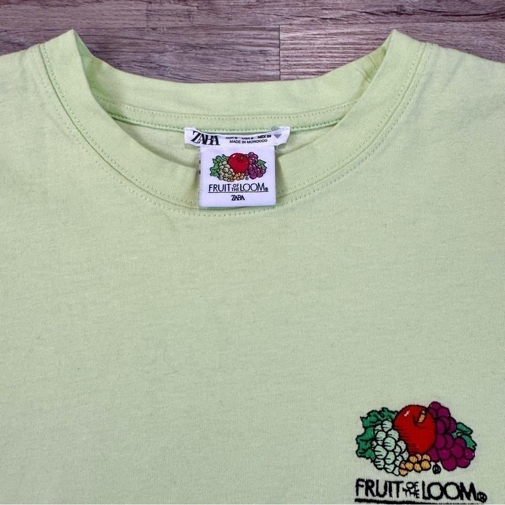 ZARA Fruit of the Loom collab t shirt
Embroidered, womens S
Measures 18x24 - Picture 4 of 5